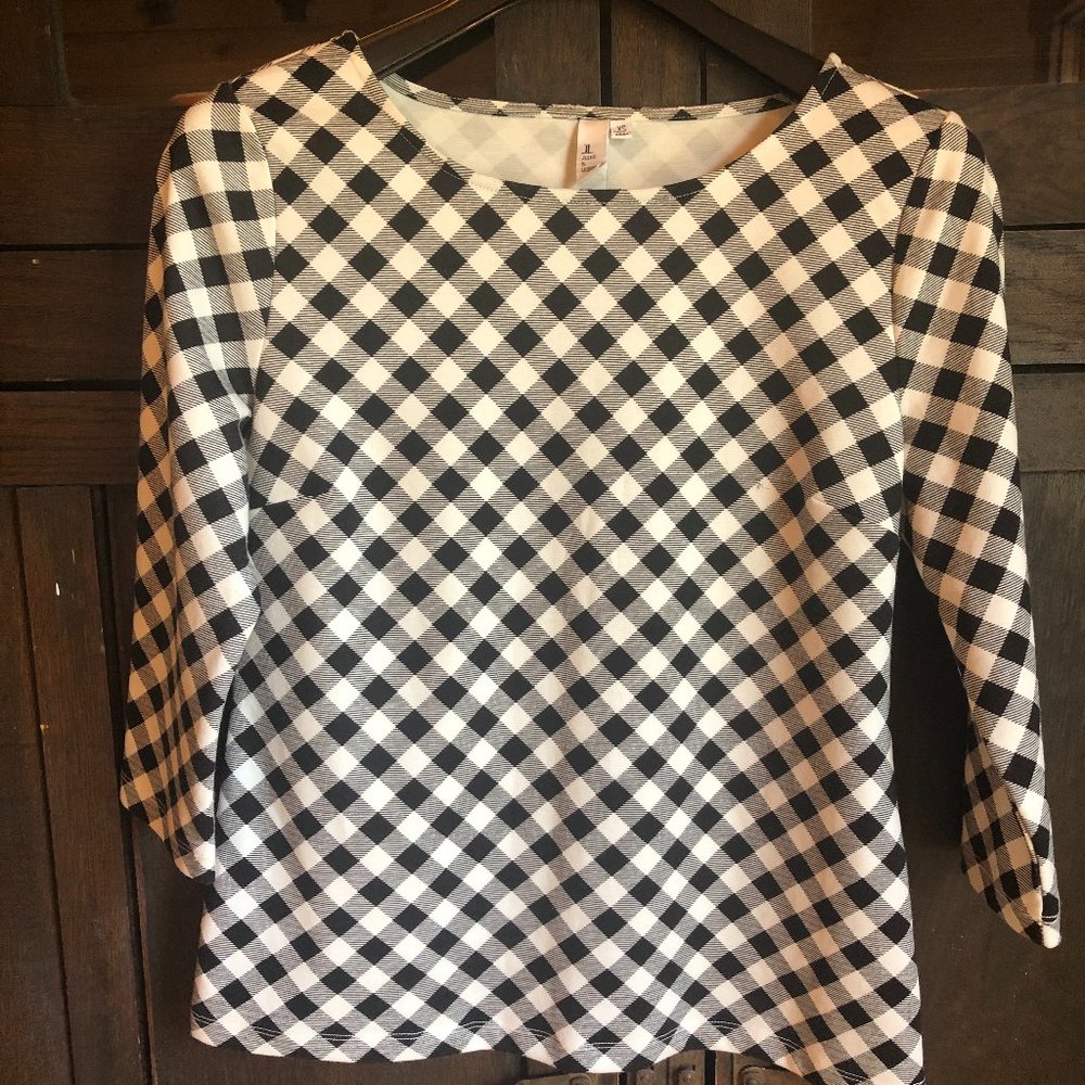 Jules and Leopold top